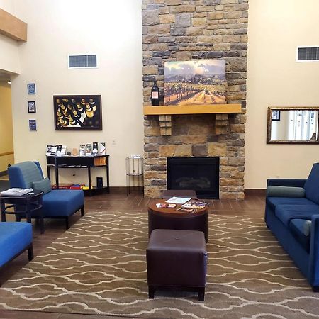 Comfort Inn & Suites Walla Walla Exterior foto