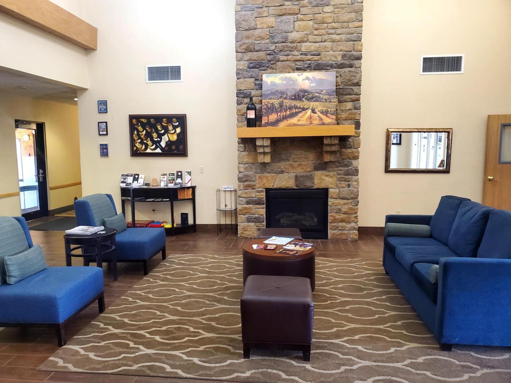 Comfort Inn & Suites Walla Walla Exterior foto